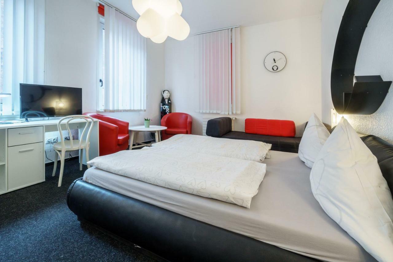 Hotel Tusculum Marburg Esterno foto
